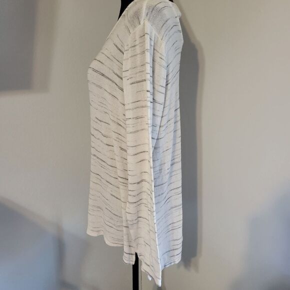 a.n.a. Cream Long Sleeve Scoop Neck Twist Back Top Size L - Picture 5 of 14